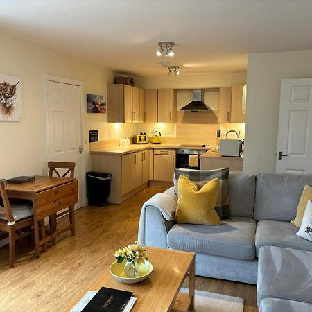 Conaglen, Glenloch View, Fort William 2-Bedroom Loch Side Flat Bagian luar foto