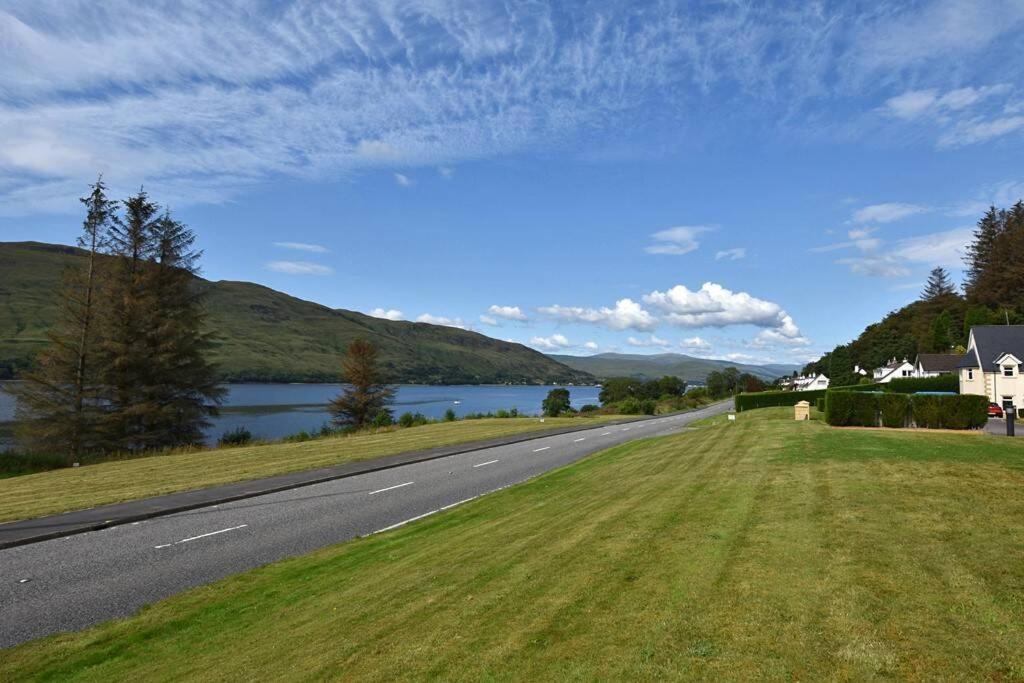 Conaglen, Glenloch View, Fort William 2-Bedroom Loch Side Flat Bagian luar foto