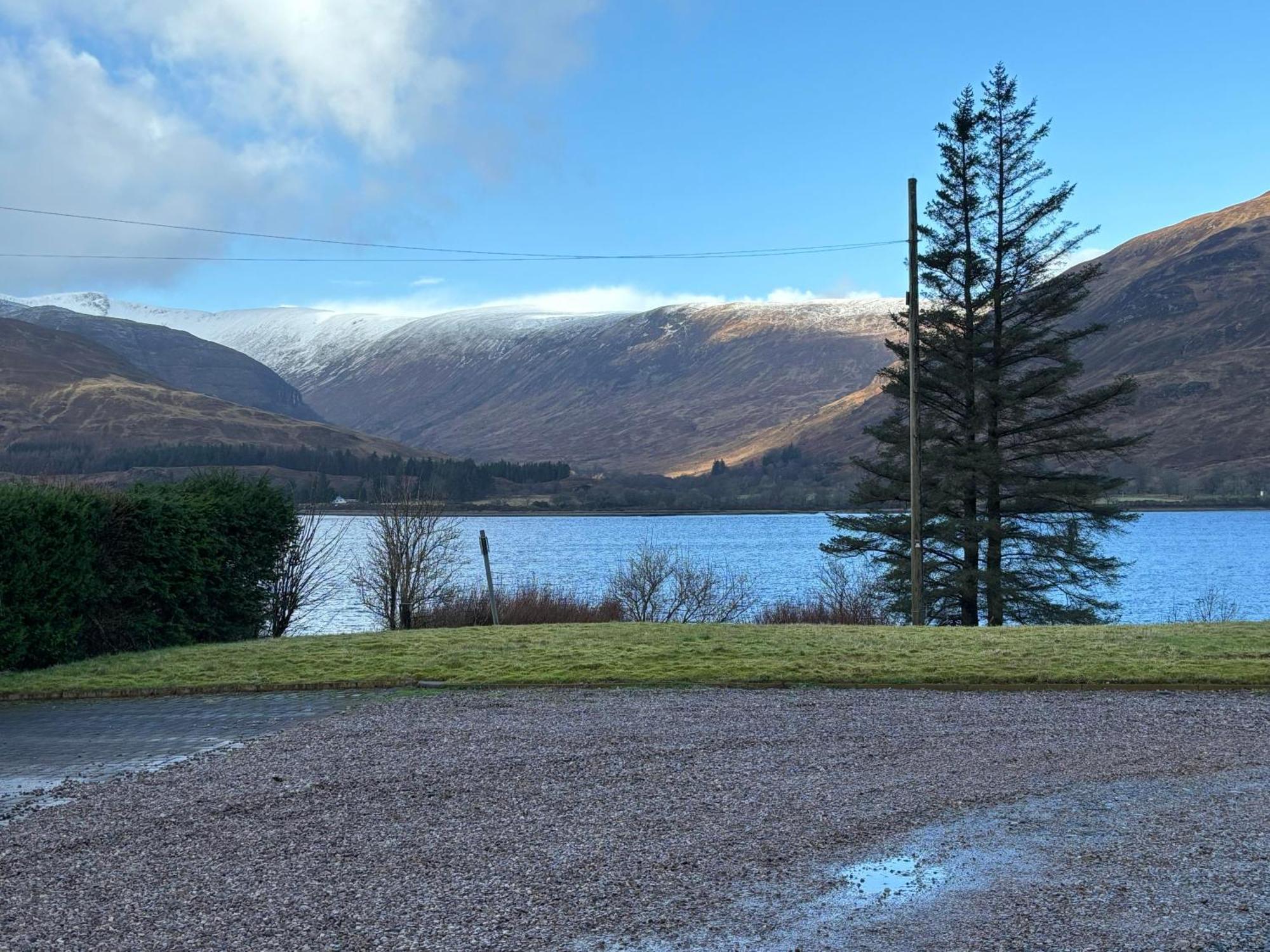 Conaglen, Glenloch View, Fort William 2-Bedroom Loch Side Flat Bagian luar foto